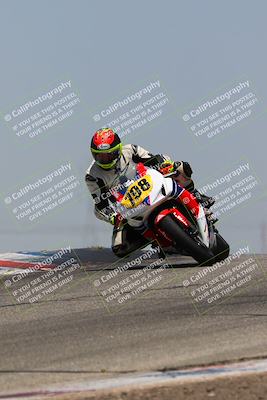 media/May-22-2023-Fastrack Riders (Mon) [[ae7626d9d8]]/Level 2/1230pm (Outside Grapevine)/